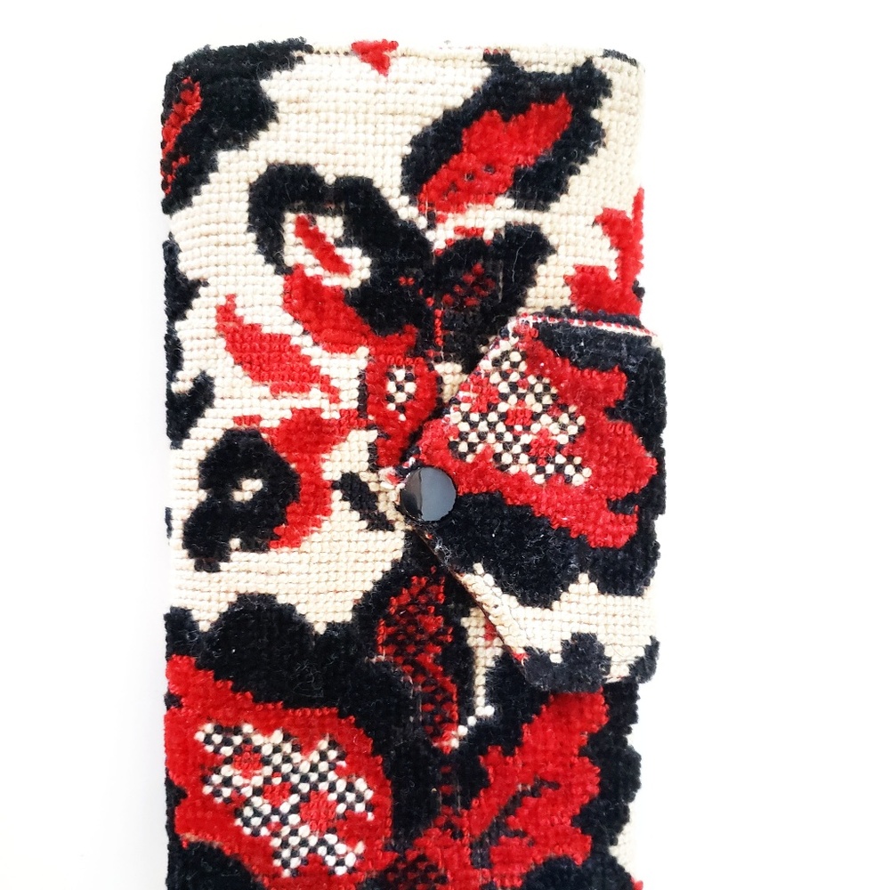 Vintage Floral Tapestry Wallet Clutch + Phone Case